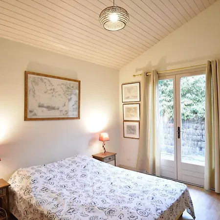 Villa Hossegor Belle Avec Piscine Pour 10 Personnes. Soorts-Hossegor